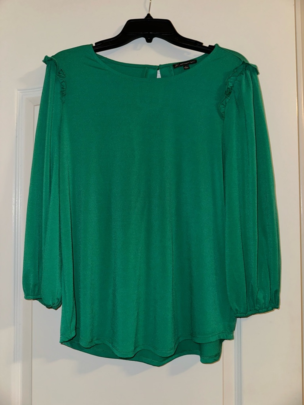 Adrianna Papell Emerald Green Long-Sleeve Ruffle Shoulder Blouse